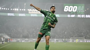 Victor Ruiz erzielte das schönste Tor des Abends: Mit seinem Treffer in der 49. Minute leitete er eine fulminante zweite Halbzeit des FC St. Gallen ein, an dessen Ende ein 5:1 gegen Yverdon stand